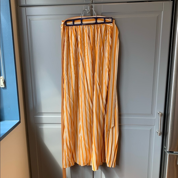 Simons Fluid Maxi Skirt - Picture 2 of 3